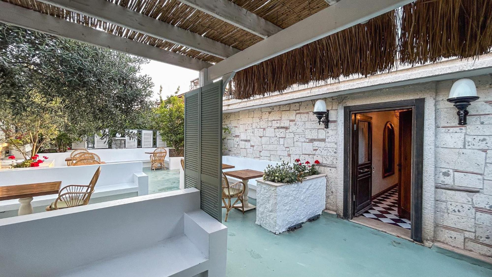 N Hotels Cesme Dalyankoy  Bagian luar foto