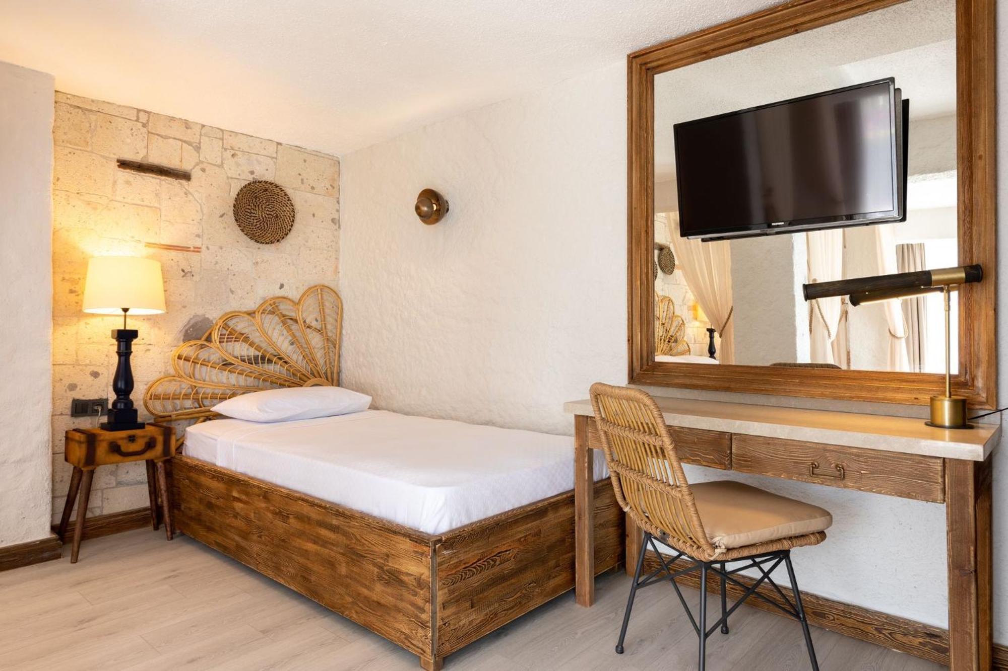 N Hotels Cesme Dalyankoy  Bagian luar foto
